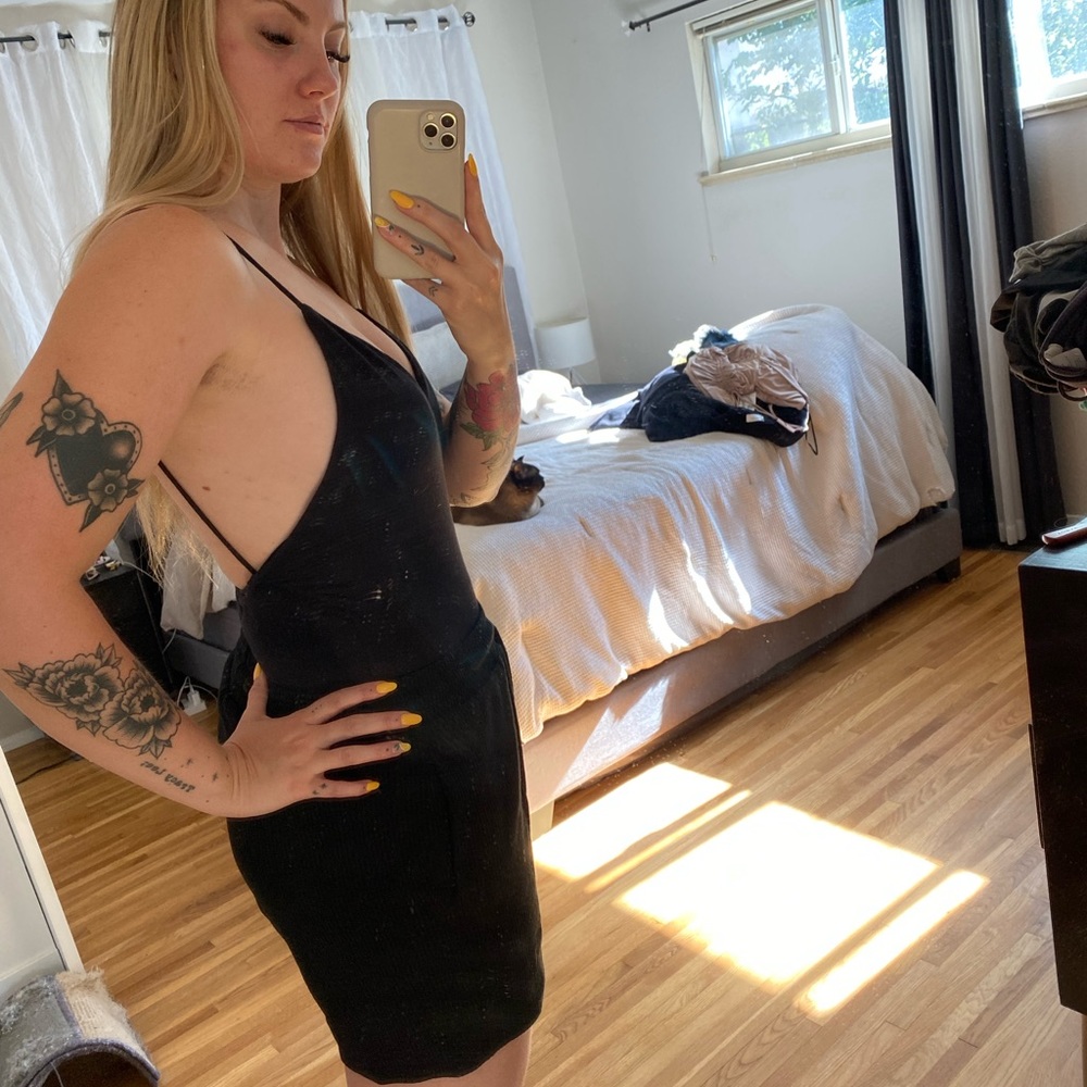 Low back bodysuit - Picture 2 of 5